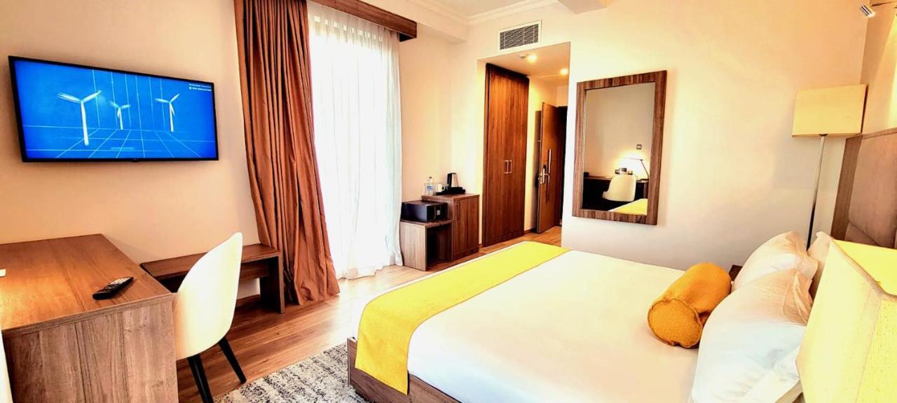 Th Bonroyal Hotel Addis Ababa Exterior foto